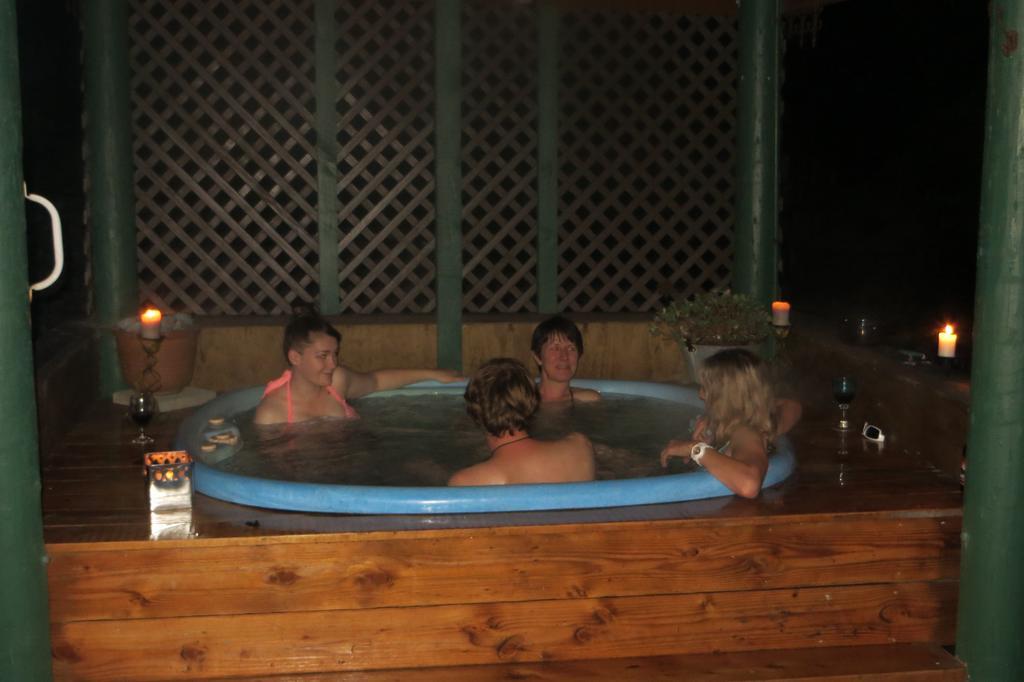 Koru Beachfront Holiday Cabins & Hot Tub Barrytown Εξωτερικό φωτογραφία